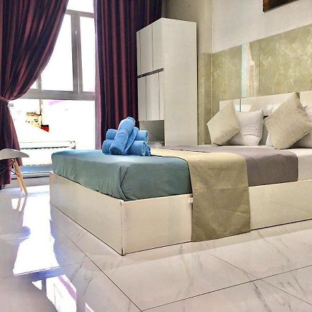 SaiGon CoZy Hotel 241 Pham Ngu Lao Street" Ho Chi Minh-stad Buitenkant foto