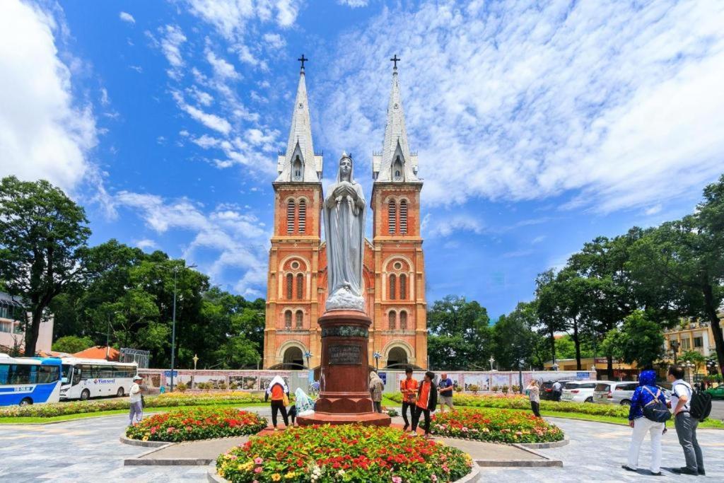 SaiGon CoZy Hotel 241 Pham Ngu Lao Street" Ho Chi Minh-stad Buitenkant foto