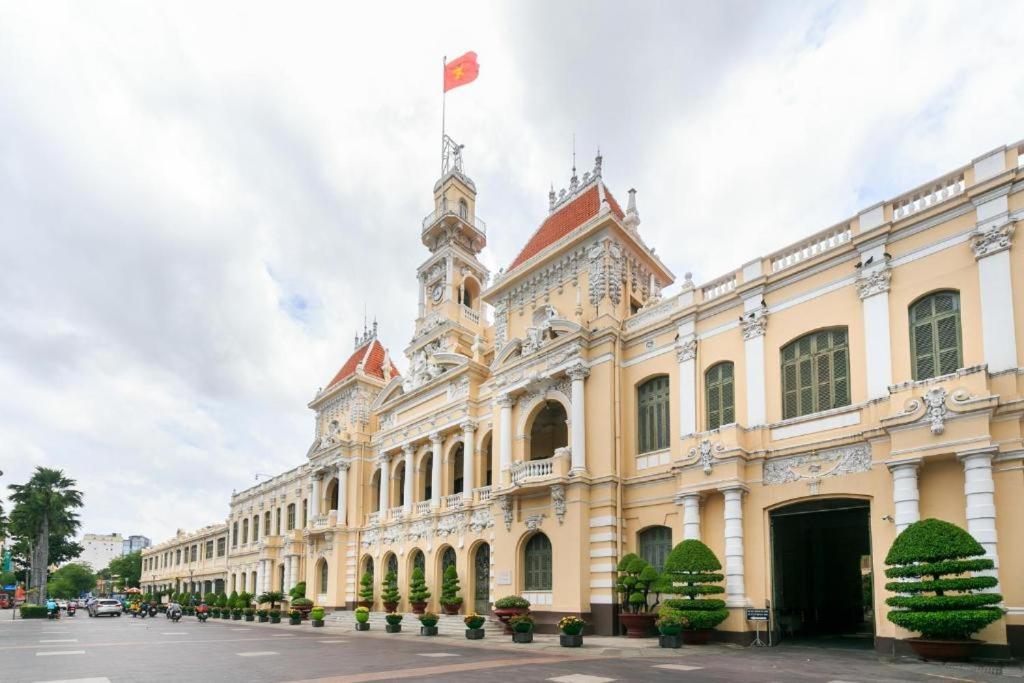 SaiGon CoZy Hotel 241 Pham Ngu Lao Street" Ho Chi Minh-stad Buitenkant foto