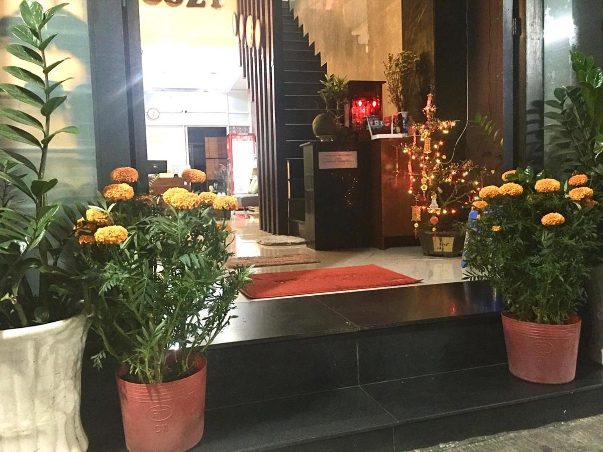 SaiGon CoZy Hotel 241 Pham Ngu Lao Street" Ho Chi Minh-stad Buitenkant foto