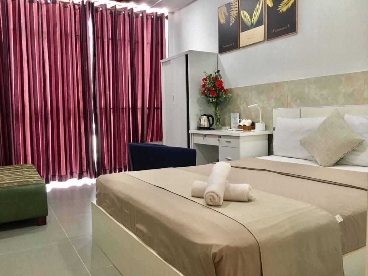 SaiGon CoZy Hotel 241 Pham Ngu Lao Street" Ho Chi Minh-stad Buitenkant foto
